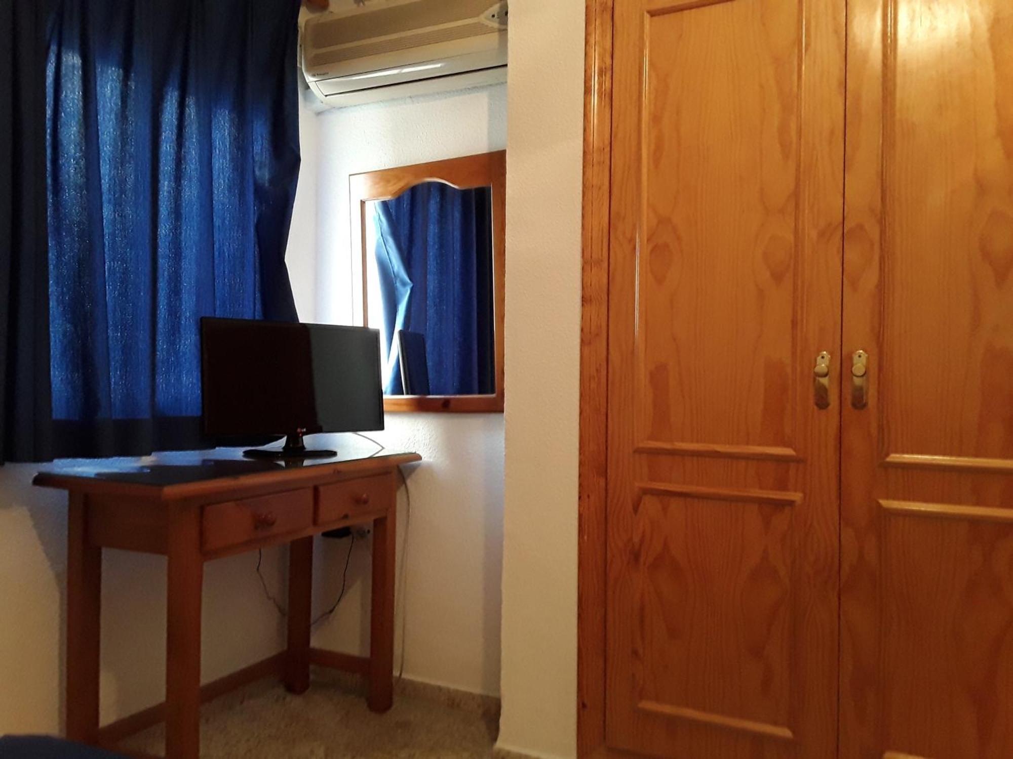 Hostal Miguel Calahonda Zewnętrze zdjęcie